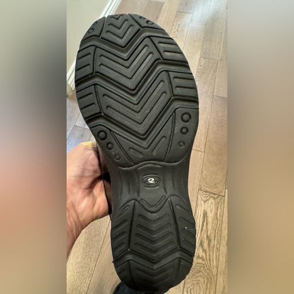 New Easy Spirit 8.5 WW Black Mule/Clogs - Picture 2 of 8